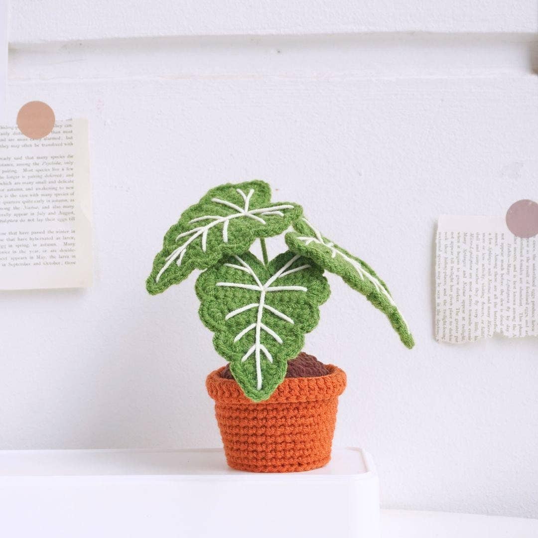 Alocasia Frydek Pot Crochet, Handmade Amigurumi Plant