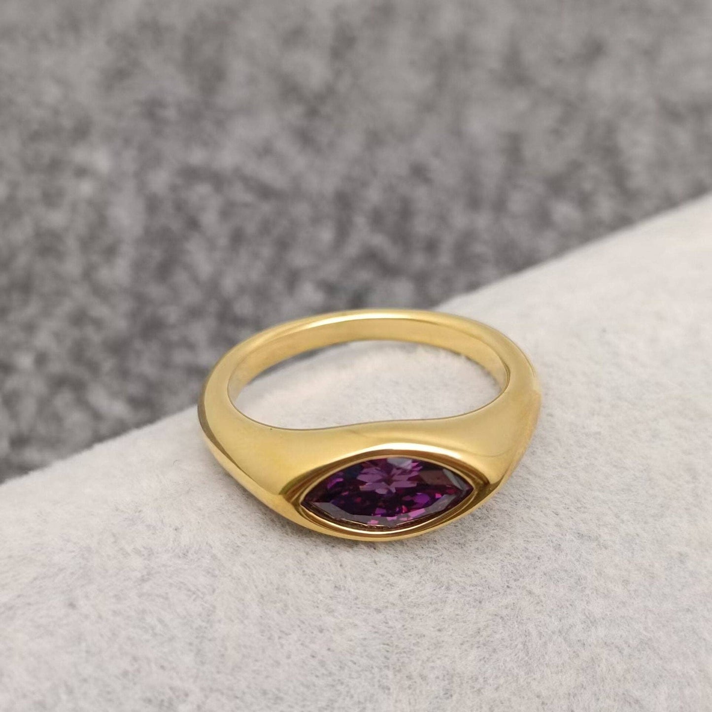 Horse Eye Zircon 18K Gold Plated Stainless Steel Ring