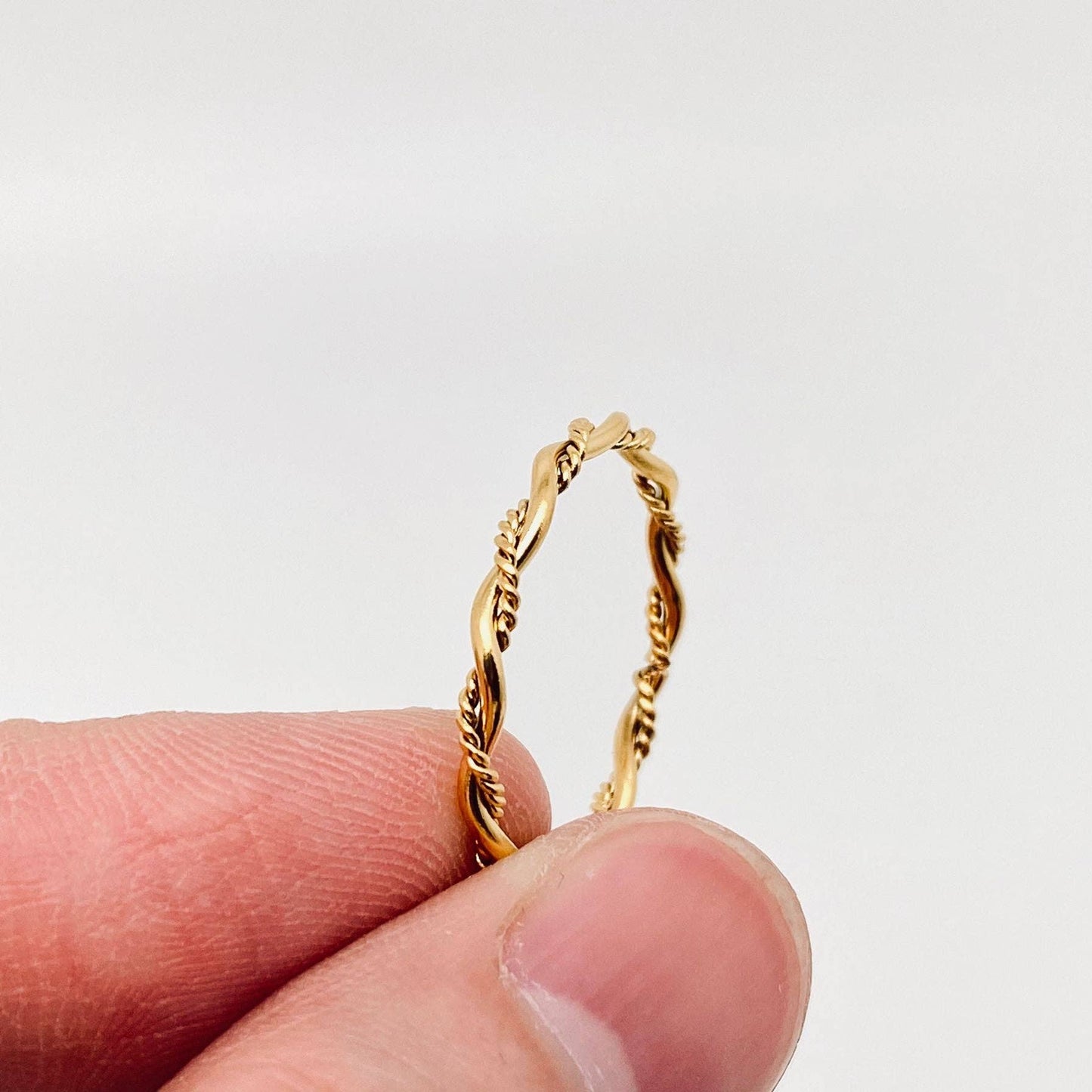 Fine Twist 18K Gold Plated Stainless Steel Ring