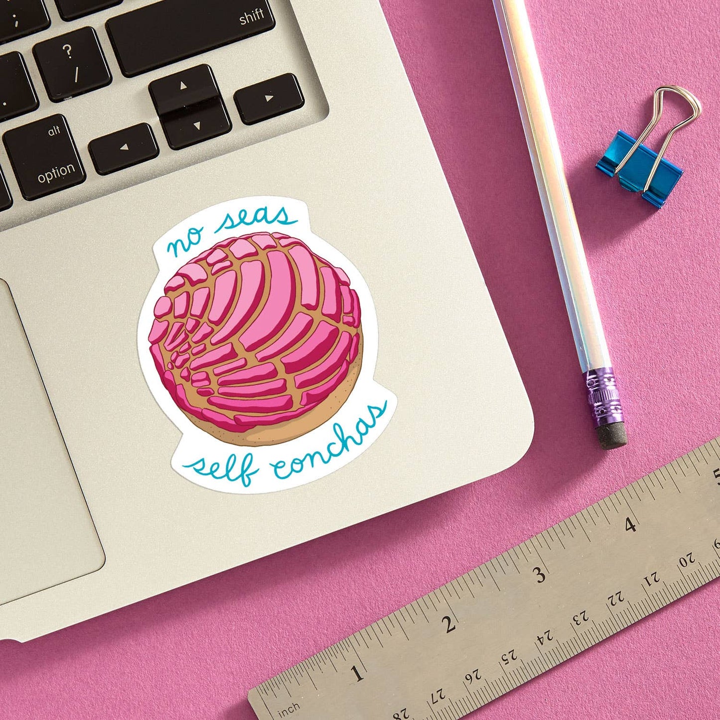 Concha Die Cut Sticker