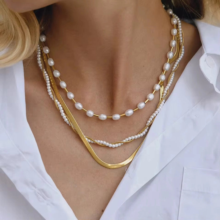 Twist Pearl Necklace - Water Resistant