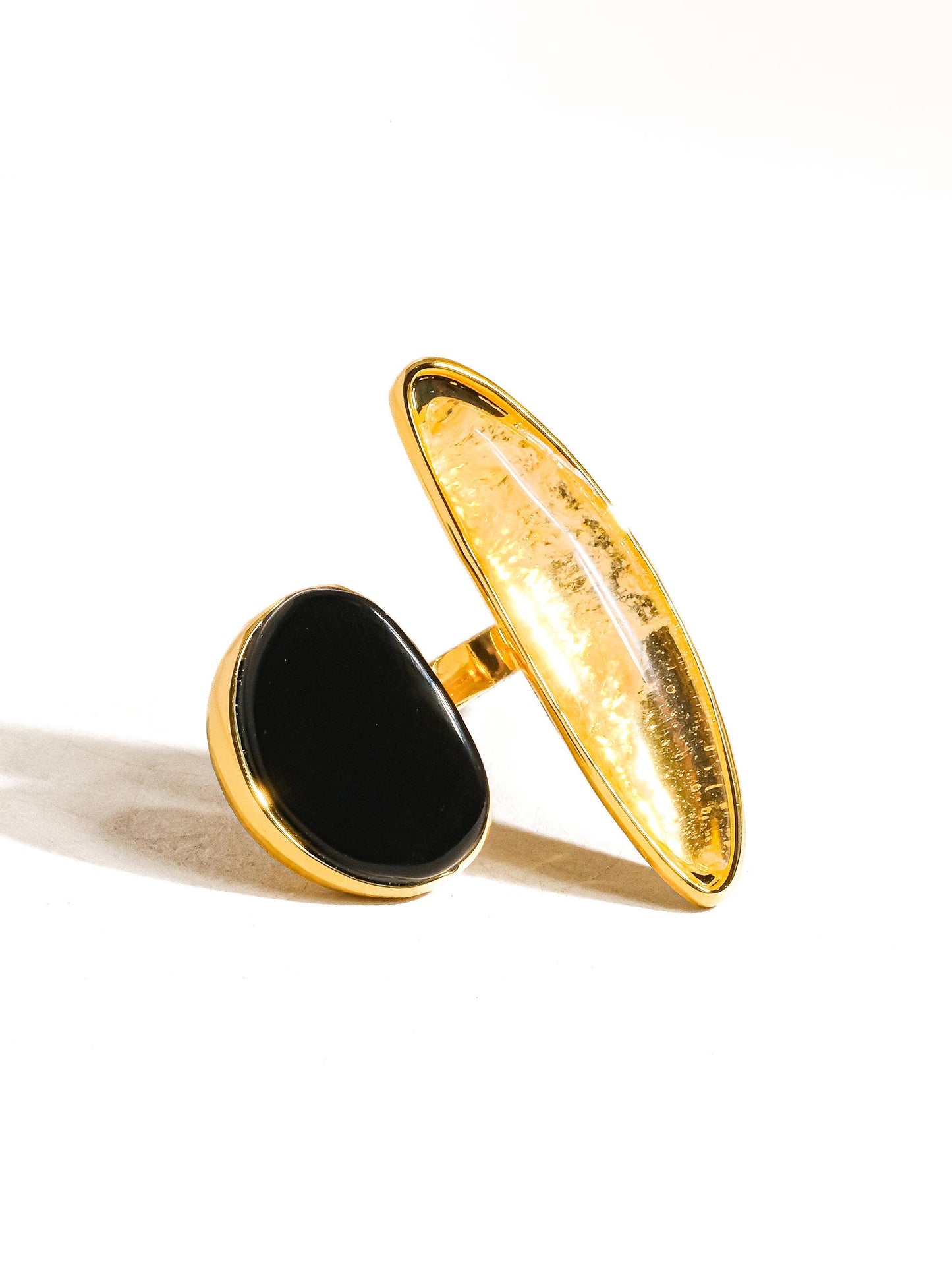 Christophe 18K Gold Vintage Black Agate Stone Ring