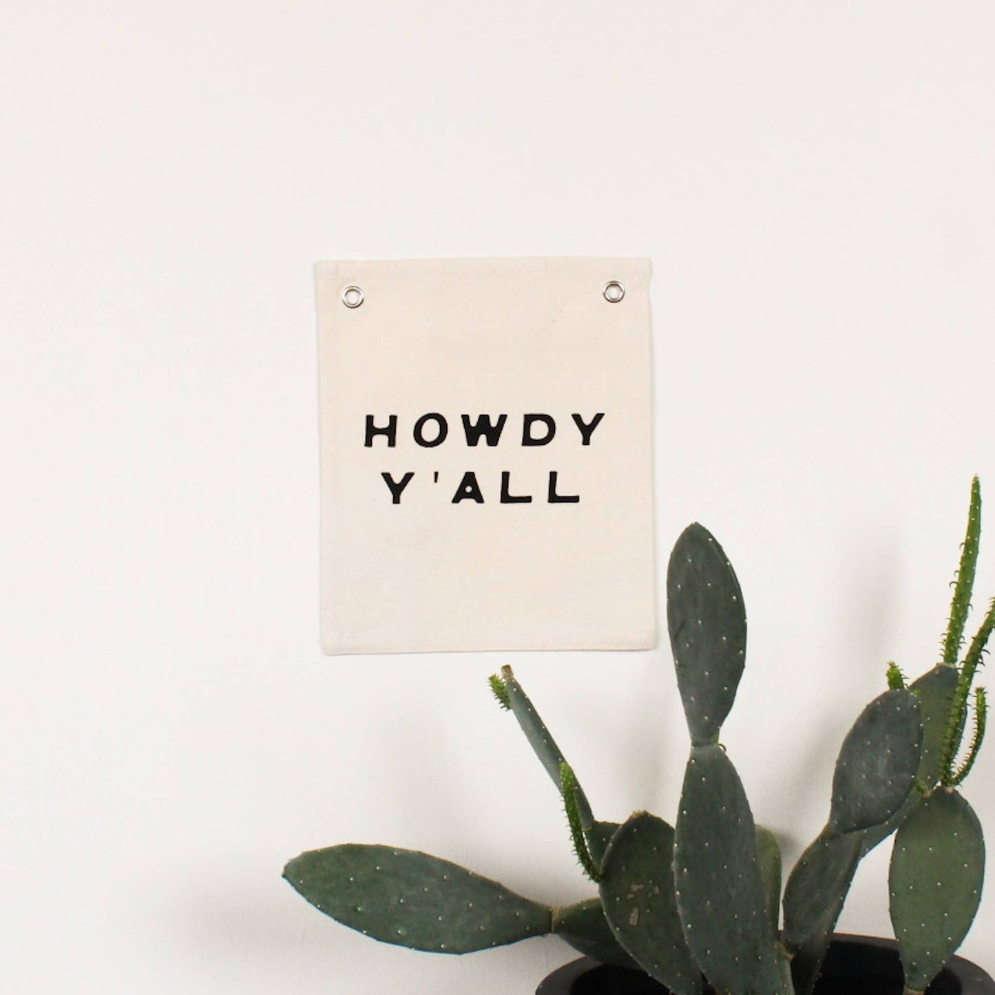 Howdy Y'all Canvas Banner