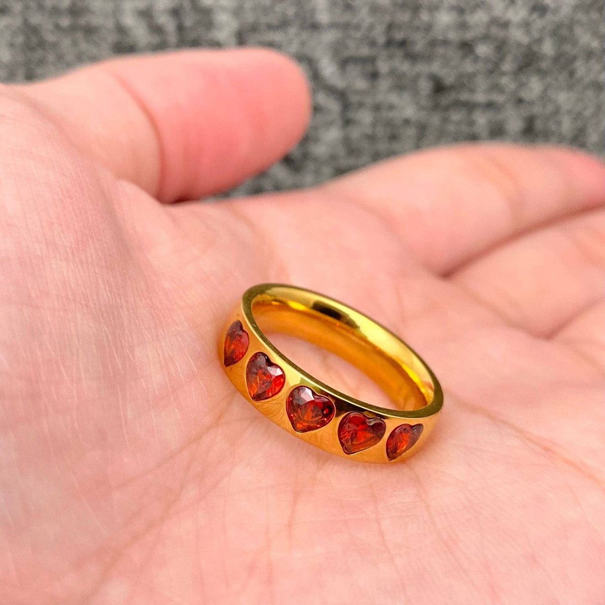 Five Heart Zircon Ring | 18K Gold Plated Stainless Steel