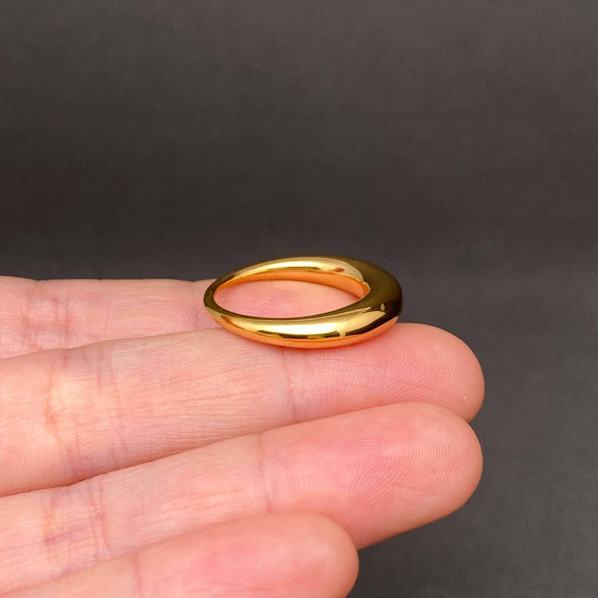 Glossy Gold Ring | 18K Gold Plated Stainless Steel