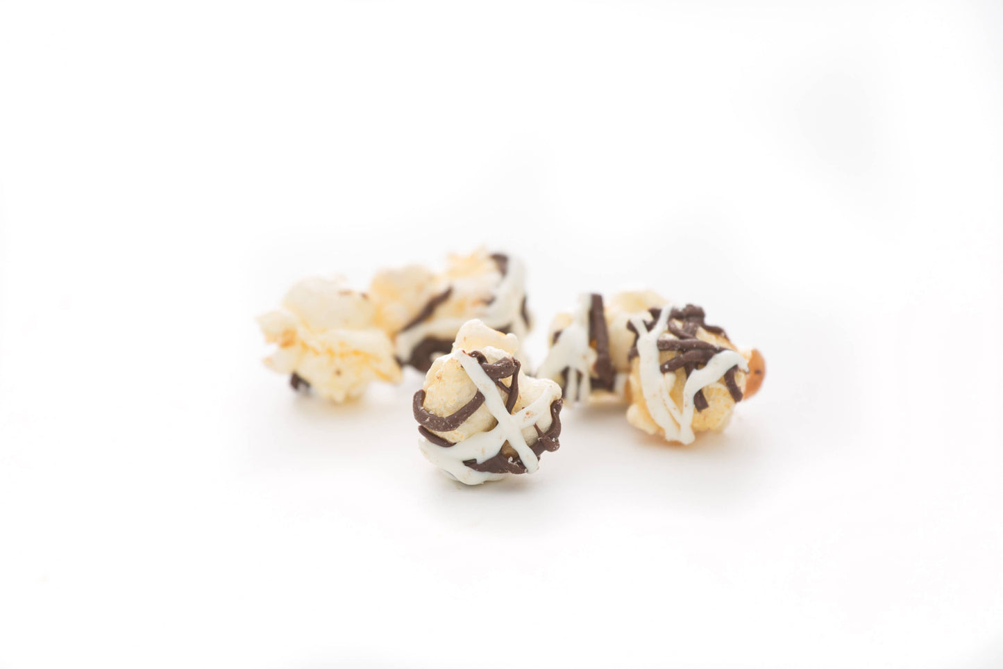 Tuxedo Popcorn- GF- Signature Bag