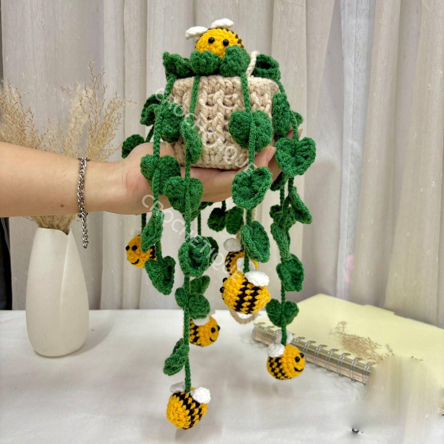 Crochet Bee Car Hanging, Rearview Mirror Decor Cute Car