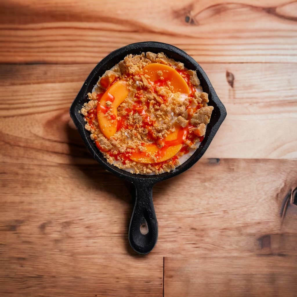 8 oz Peach Cobbler Iron Skillet Candle