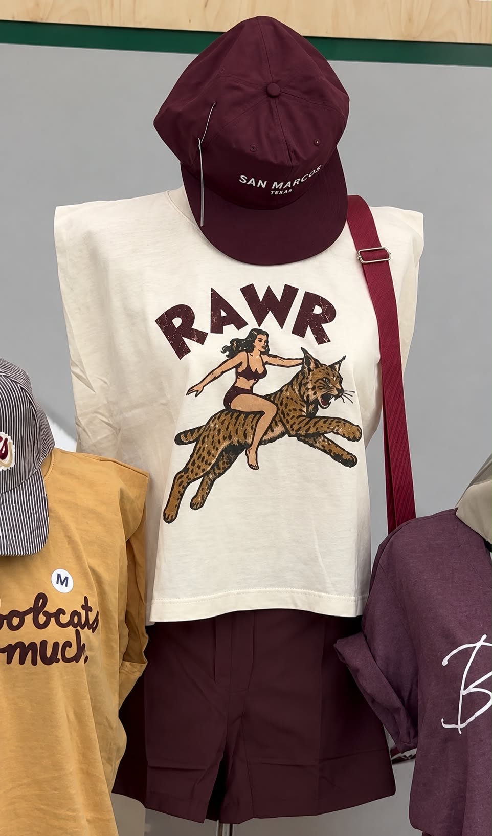 RAWR Bobcat Tank
