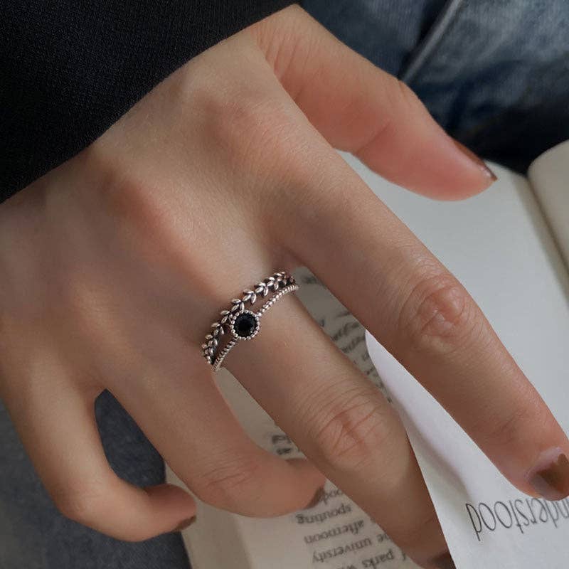 Vintage Leaf Double Layered Band Ring in 925 Sterling Silver