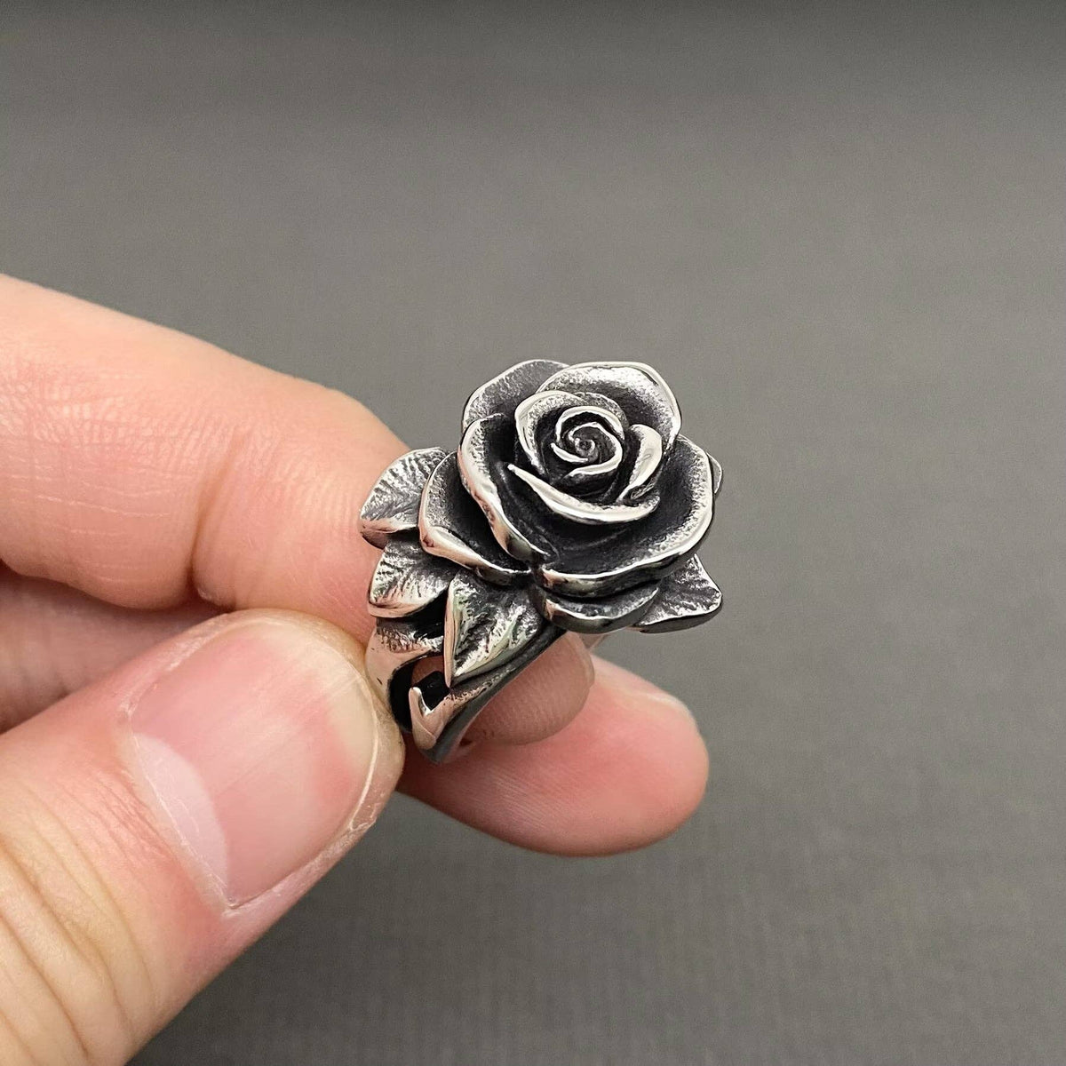 Unisex Camellia Flower Stainless Steel Ring