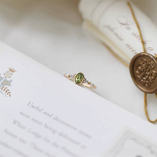 Vintage Oval Peridot Stacking Band Ring in Solid Copper