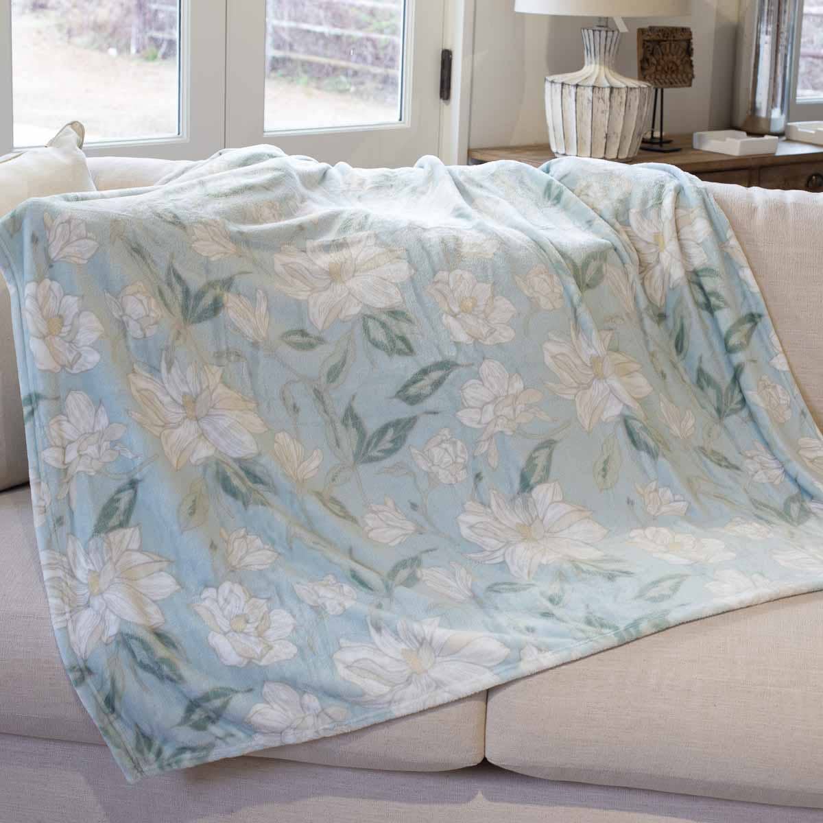 Magnolia Throw Blanket