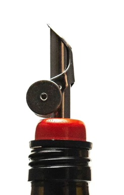 Red Perfect Pour Spout