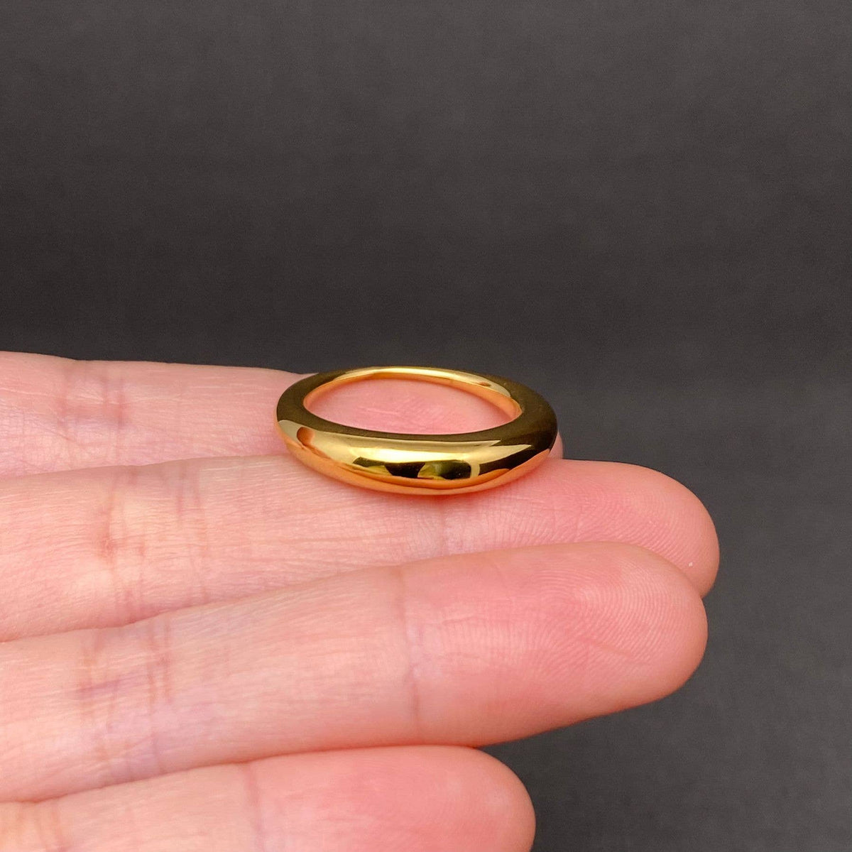 Glossy Gold Ring | 18K Gold Plated Stainless Steel