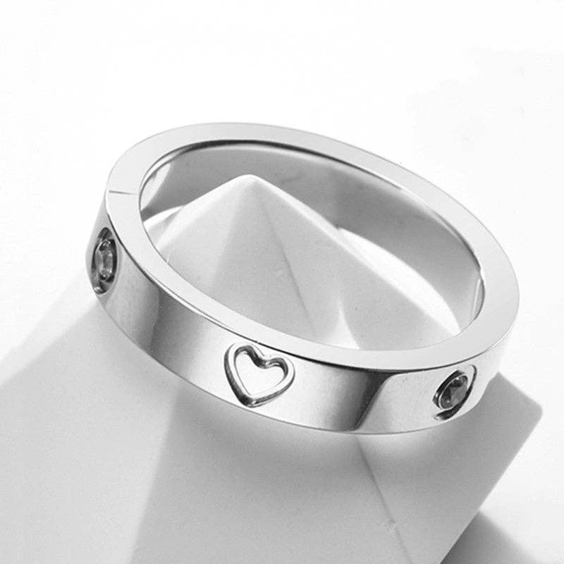 Heart Matching Couple Band Ring in Stainless Steel