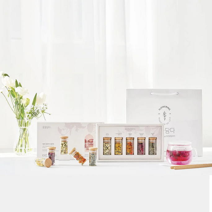 Lovely Blossom Flower Tea Gift Set