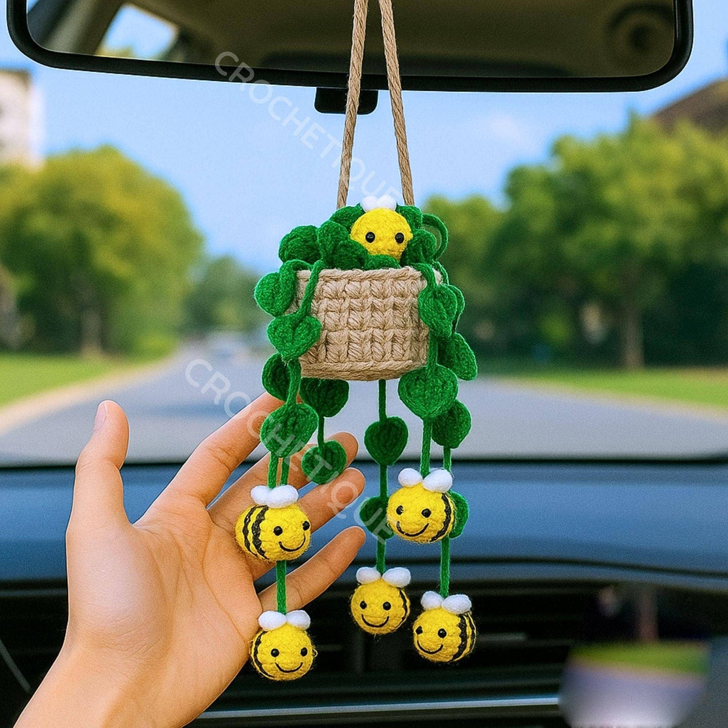 Crochet Bee Car Hanging, Rearview Mirror Decor Cute Car