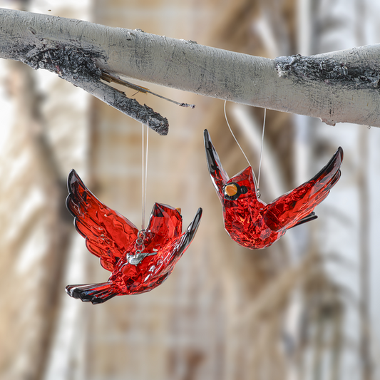 Radiant Cardinal Ornament with Charm