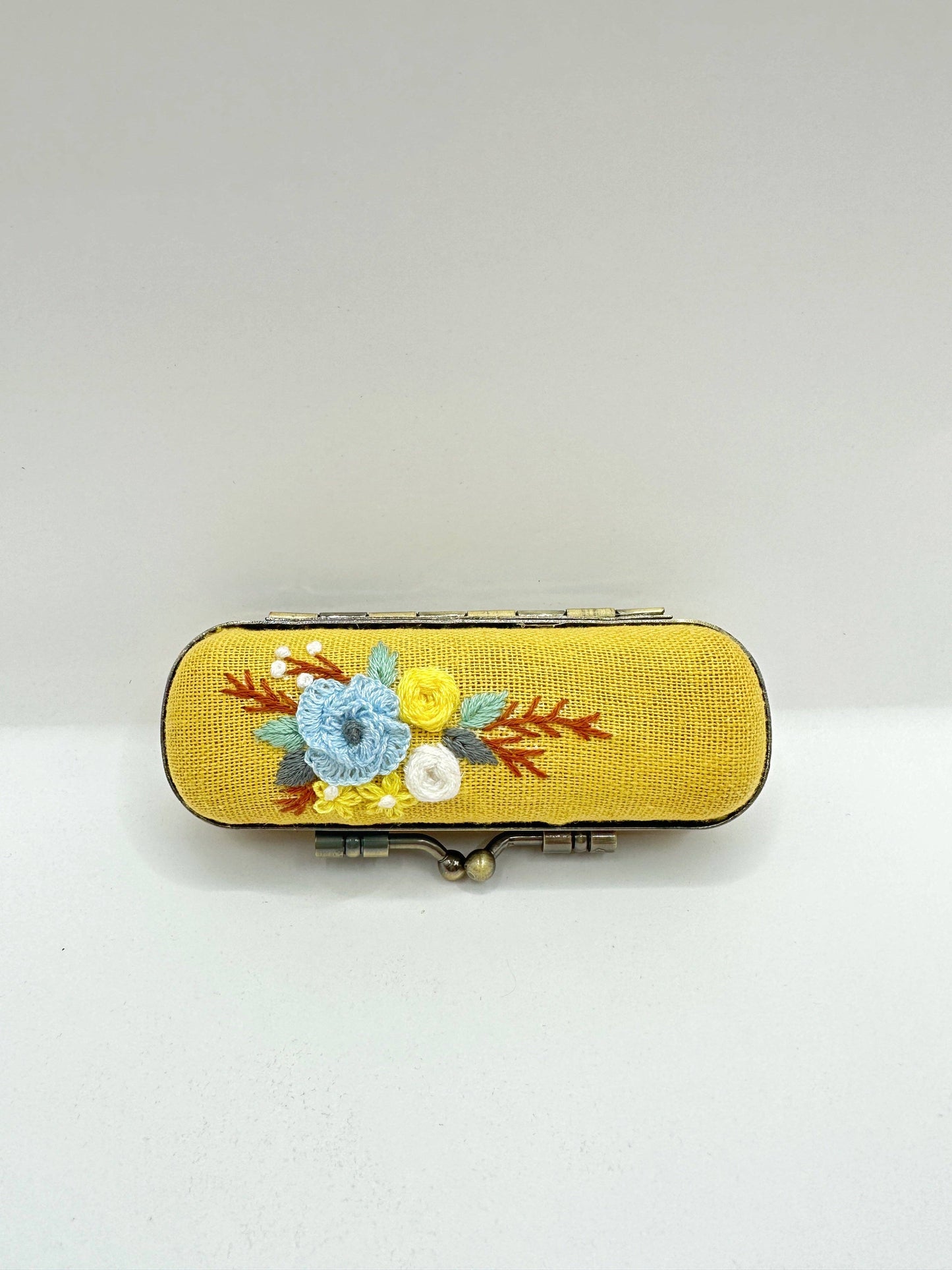 Embroidered Lipstick Case, Collection Cecilia (NO MIRROR)