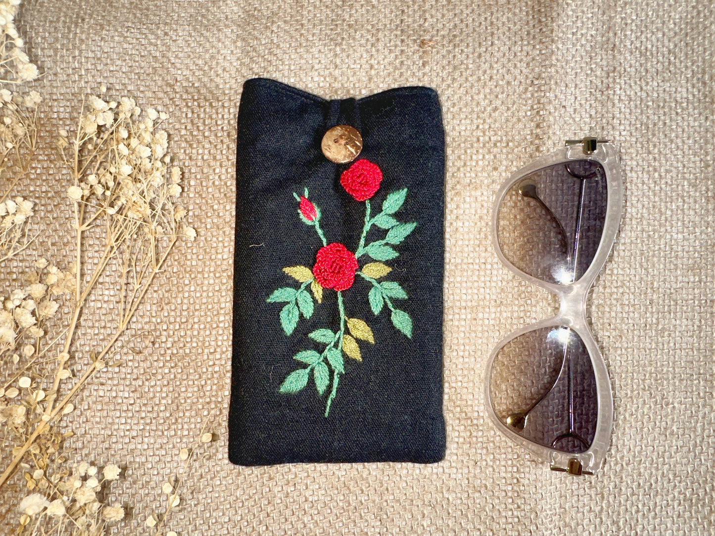 Flower Embroidered Soft Linen Padded Glasses Case✅