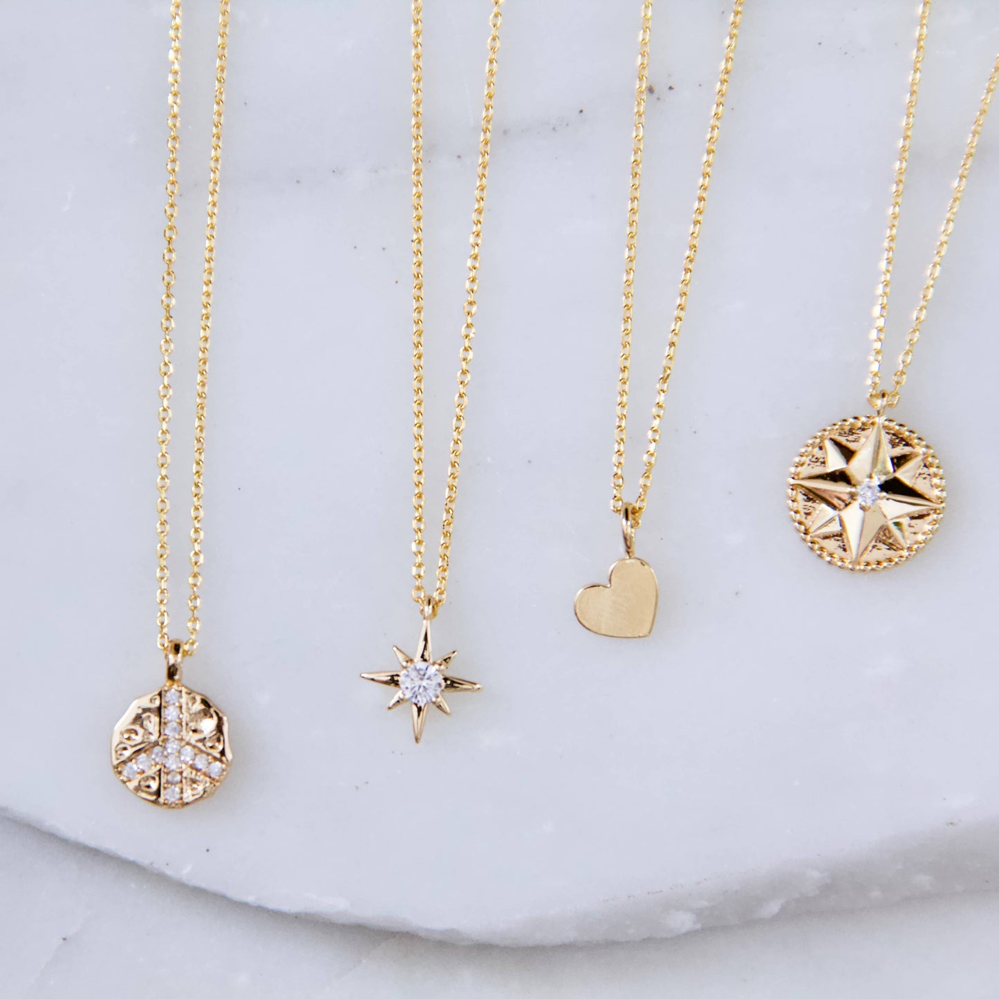 Mini Star Necklace - Gold