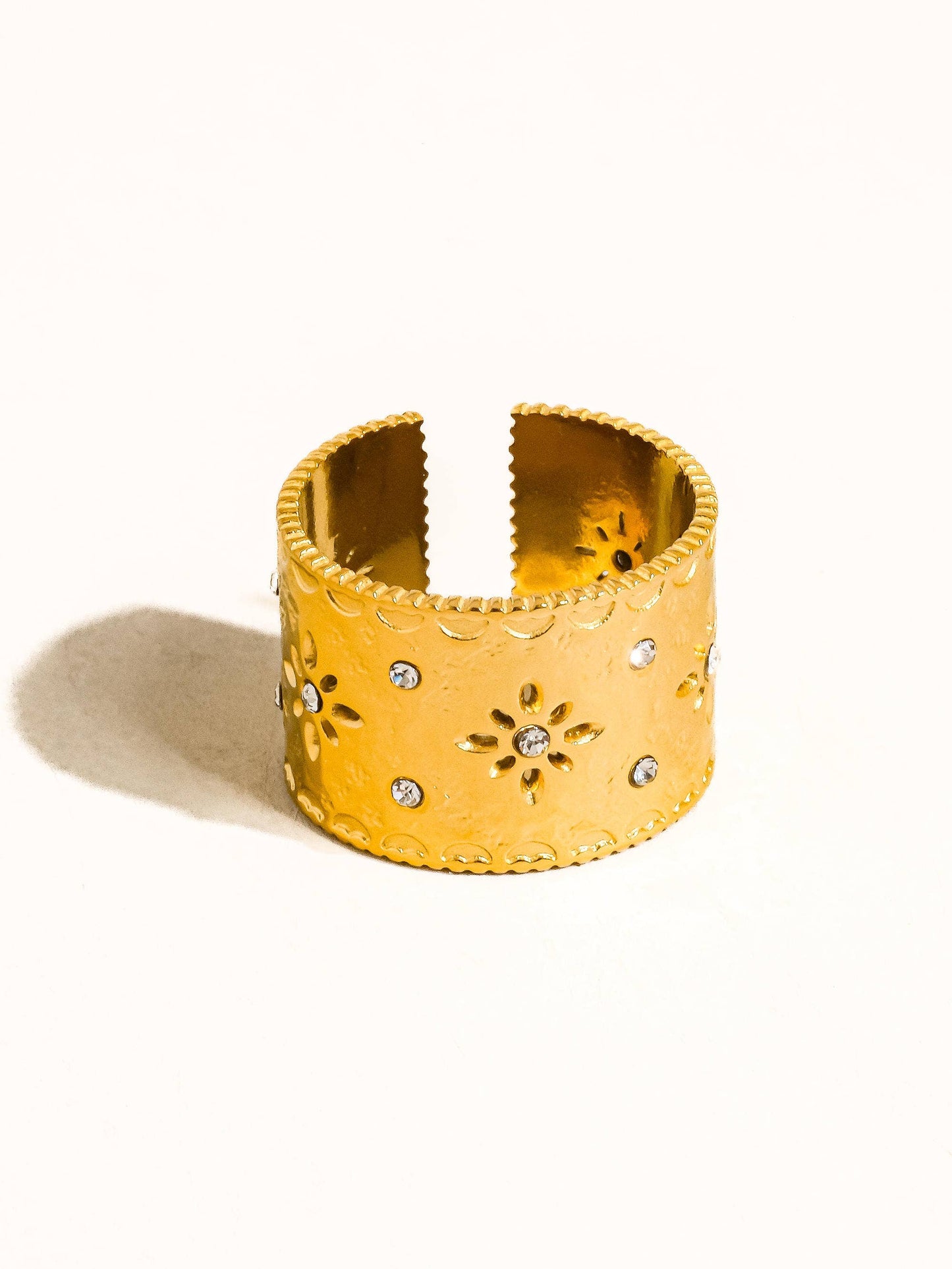 Raya 18K Non-Tarnish Vintage Rhinestone Band Ring