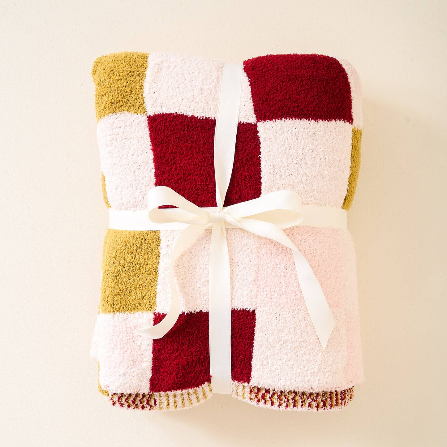 Cozy Dreams Luxe Blanket-Holiday Checkers