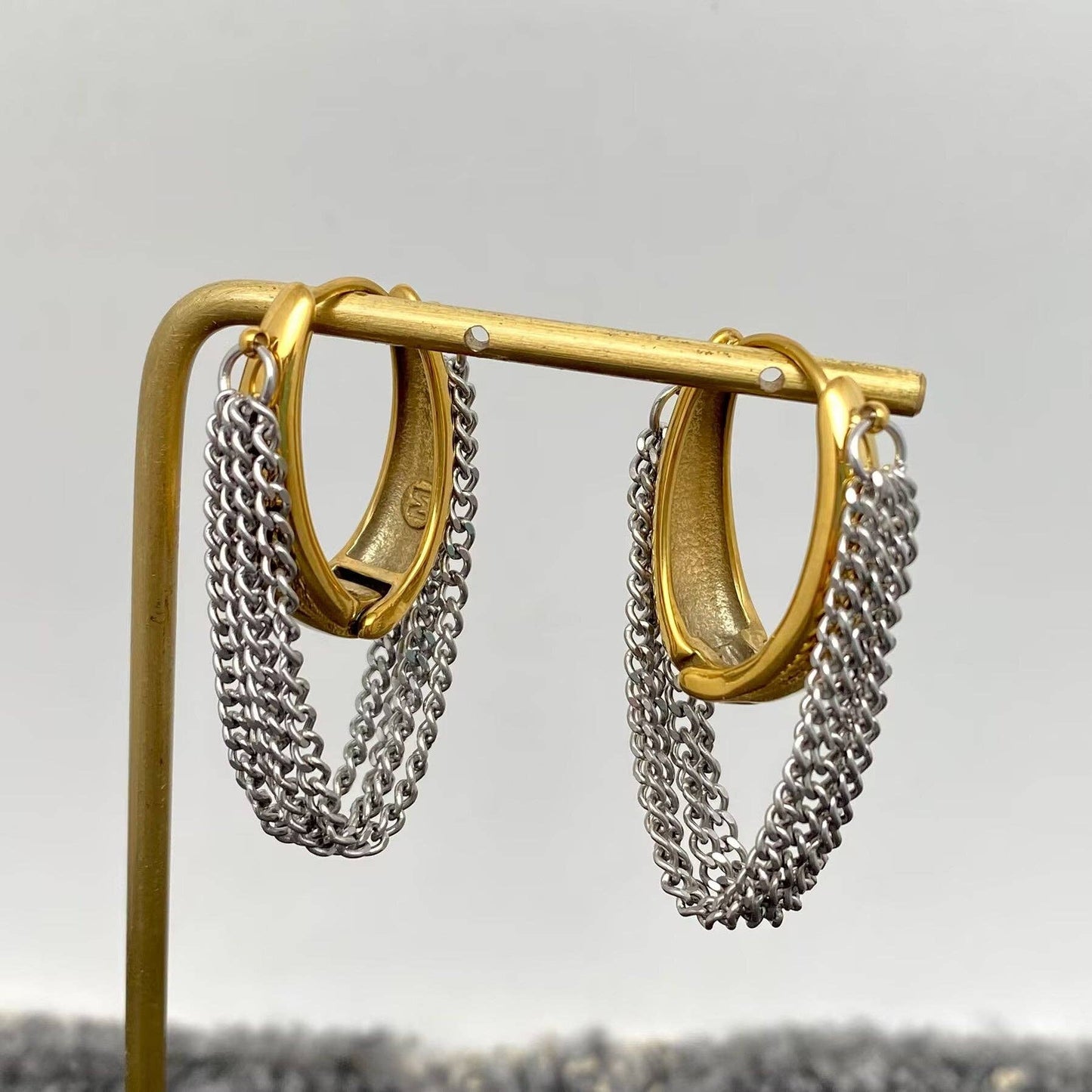 Multi-layer Two-Tone Chain Fringe Huggie Earrings