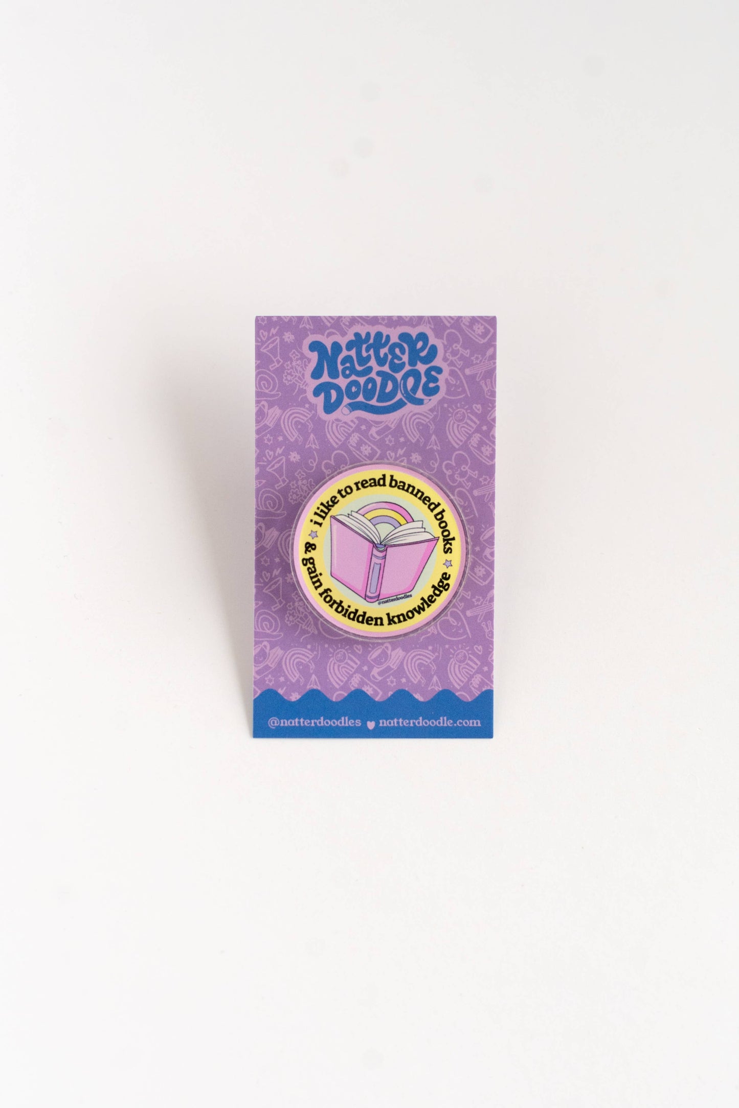 I Read Banned Books Pin – Forbidden Knowledge Acrylic Reader