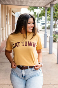 Cat Town t-shirt - Gold