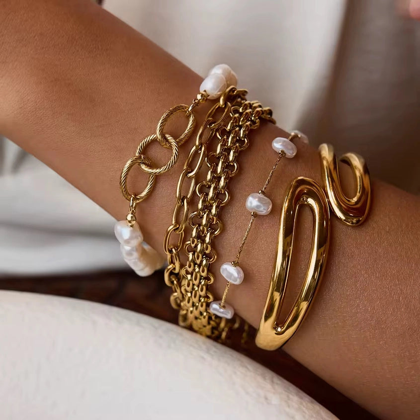 Woven Chain Link Bracelet - Water Resistant